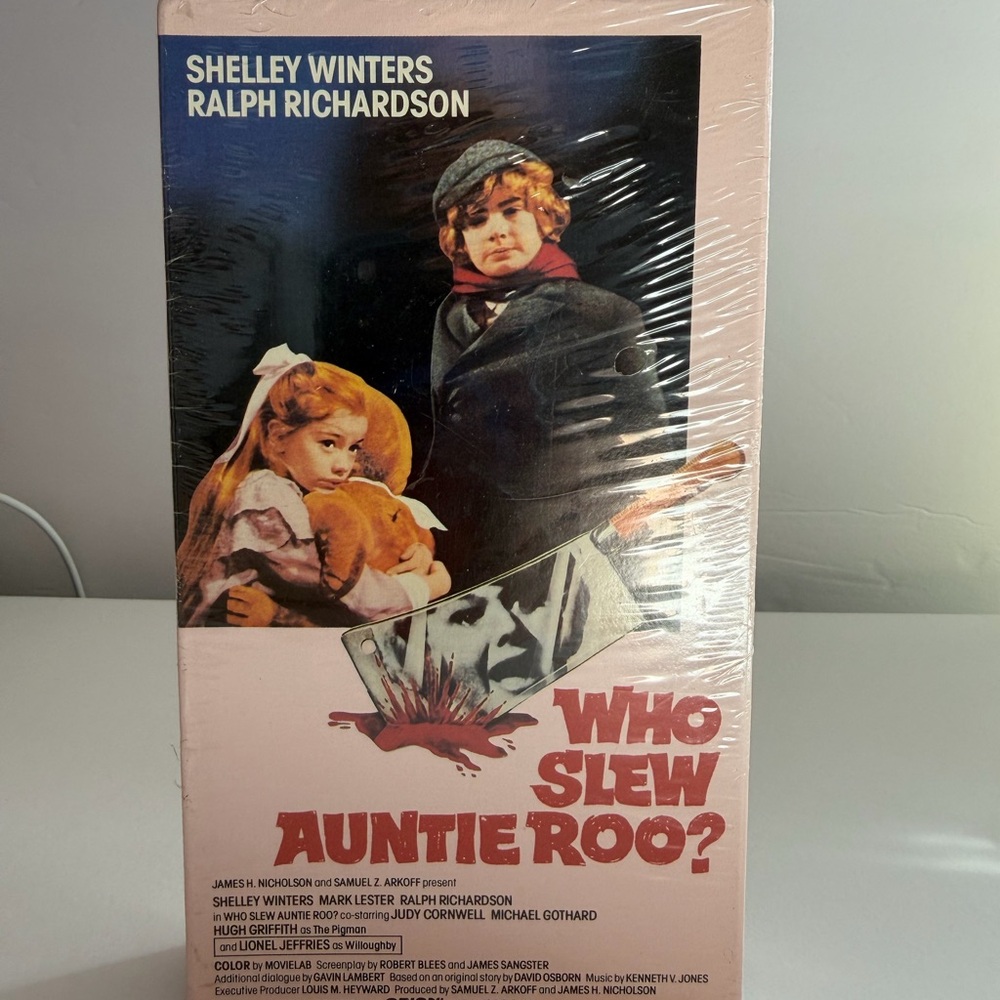 Who Slew Auntie Roo (VHS) Factory Sealed Vestron Video Shelley Winters Horror
